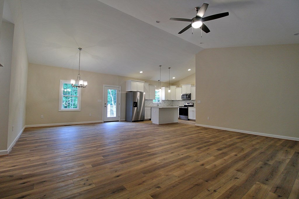 1582 Oak Rdg Road Appomattox, VA 24522 - Photo 9 of 30 Gallery Image 9