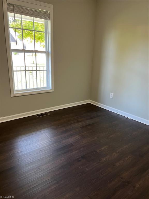 4740 Beckel Road Winston-Salem, NC 27127 - Photo 24 of 33 2nd Bedroom