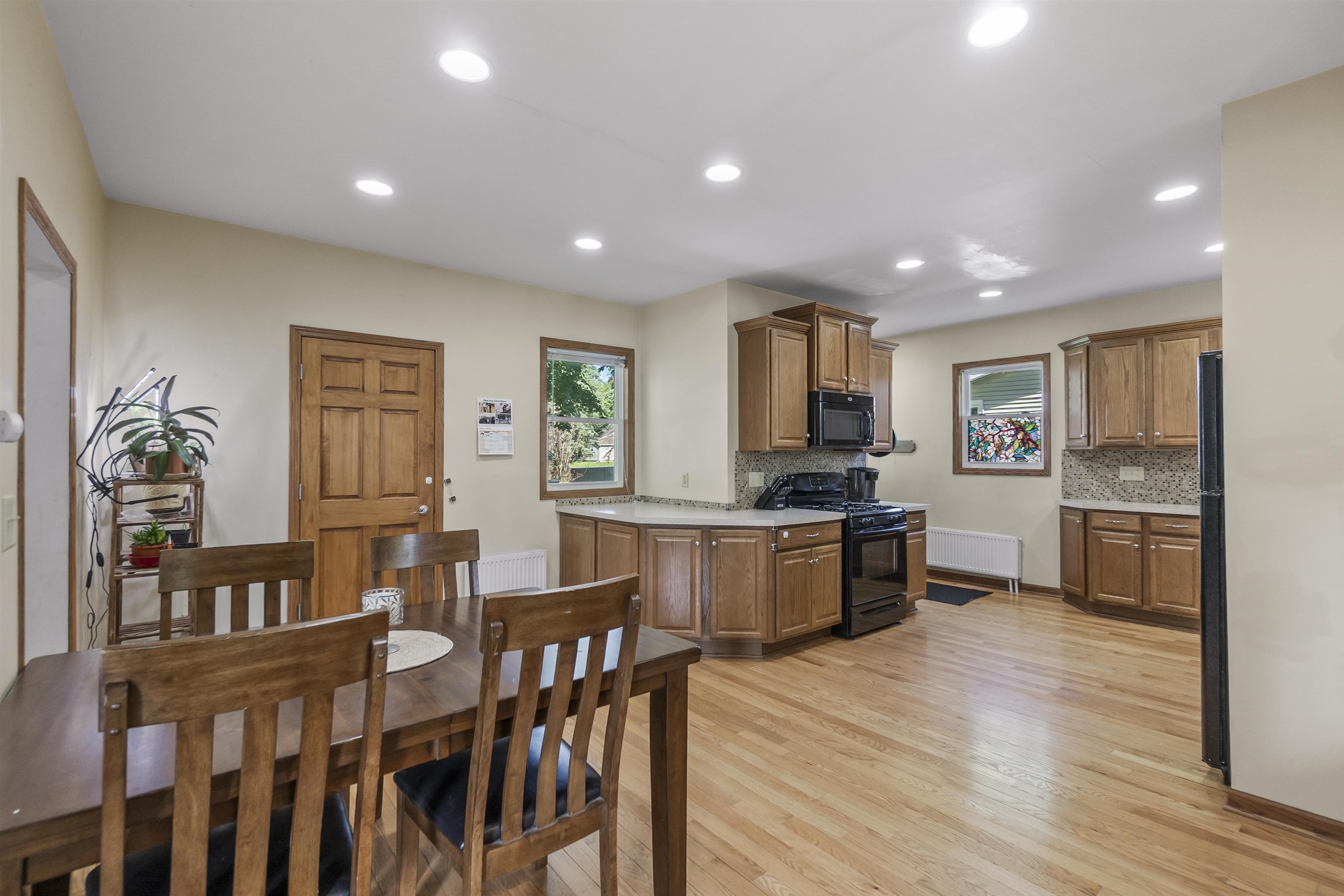 536 Eureka Street Ripon, WI 54971 - Photo 14 of 32