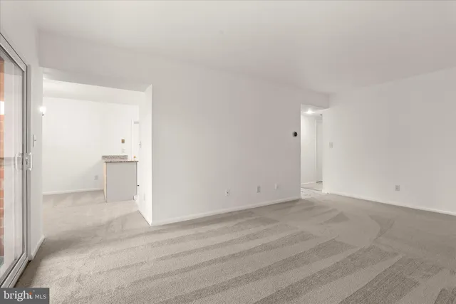 $280,000 | 102 Castletown Road, Unit 201, Lutherville-Timonium, MD 21093