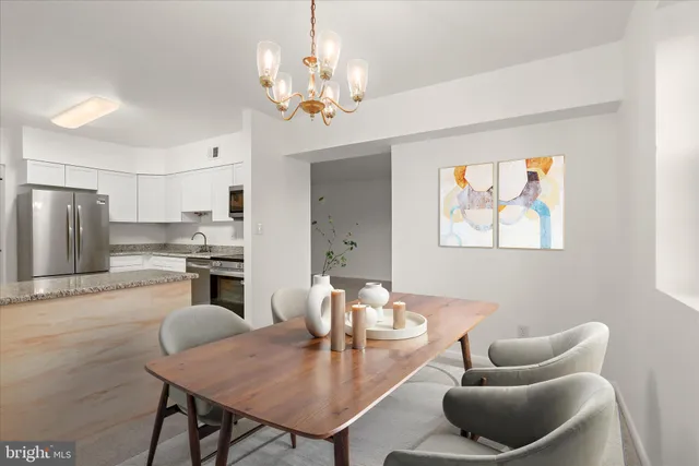 $280,000 | 102 Castletown Road, Unit 201, Lutherville-Timonium, MD 21093