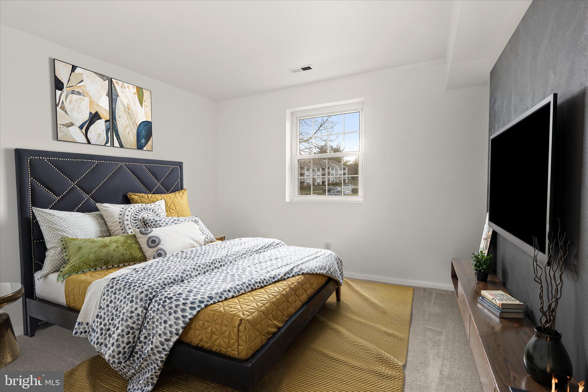 102 Castletown Road, Unit 201 Lutherville-Timonium, MD 21093 - Photo 6 of 33 2nd bedroom (virtually staged)