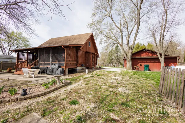 $285,000 | 130 N Lane, Clifton, IL 60927