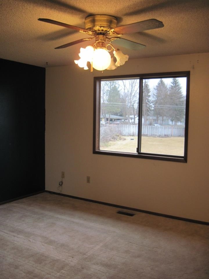 2313 South Herald Road Spokane Valley, WA 99206 - Photo 5 of 19 Gallery Image 5