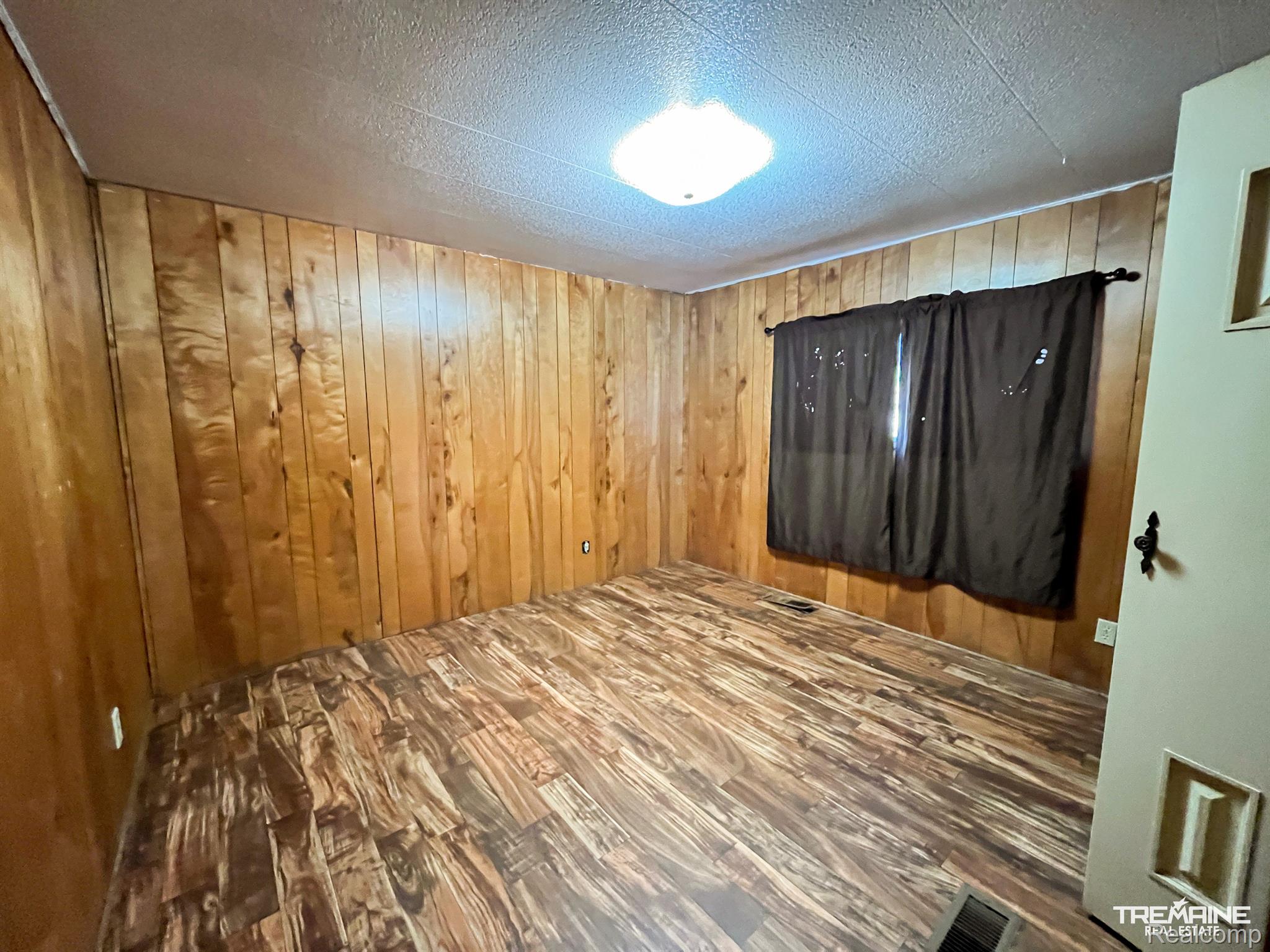 12636 Budd Road Burt, MI 48417 - Photo 2 of 12 Gallery Image 2