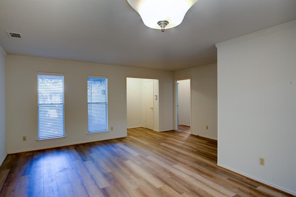 6328 Rincon Way Dallas, TX 75214 - Photo 4 of 15 Gallery Image 4