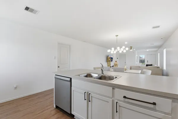 $2,300 | 14427 Woodcott Warren Way, Rosharon, TX 77583