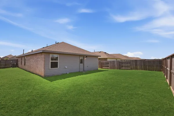 $2,300 | 14427 Woodcott Warren Way, Rosharon, TX 77583