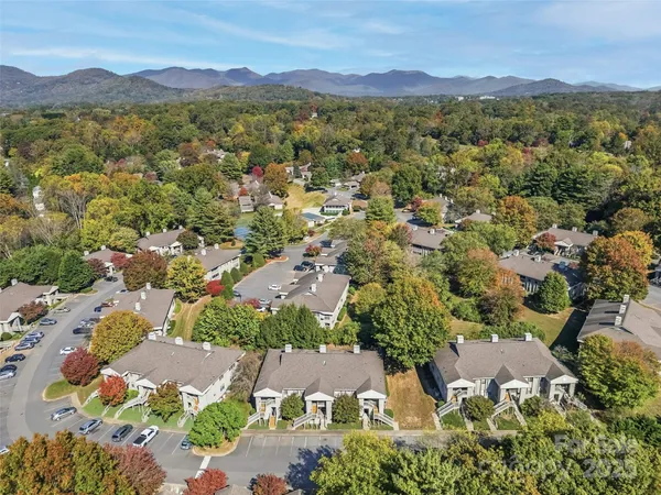 $205,000 | 1203 Abbey Circle, Asheville, NC 28805