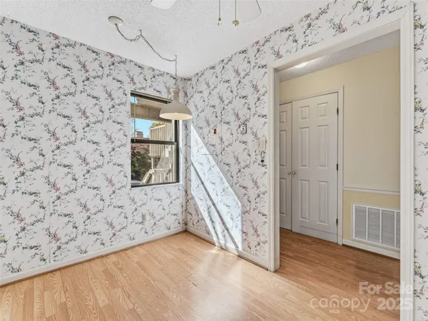 $205,000 | 1203 Abbey Circle, Asheville, NC 28805