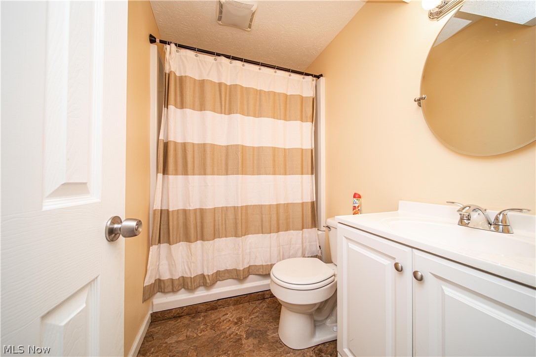 1771 Falkirk Road Madison, OH 44057 - Photo 16 of 30 Lower level Bath