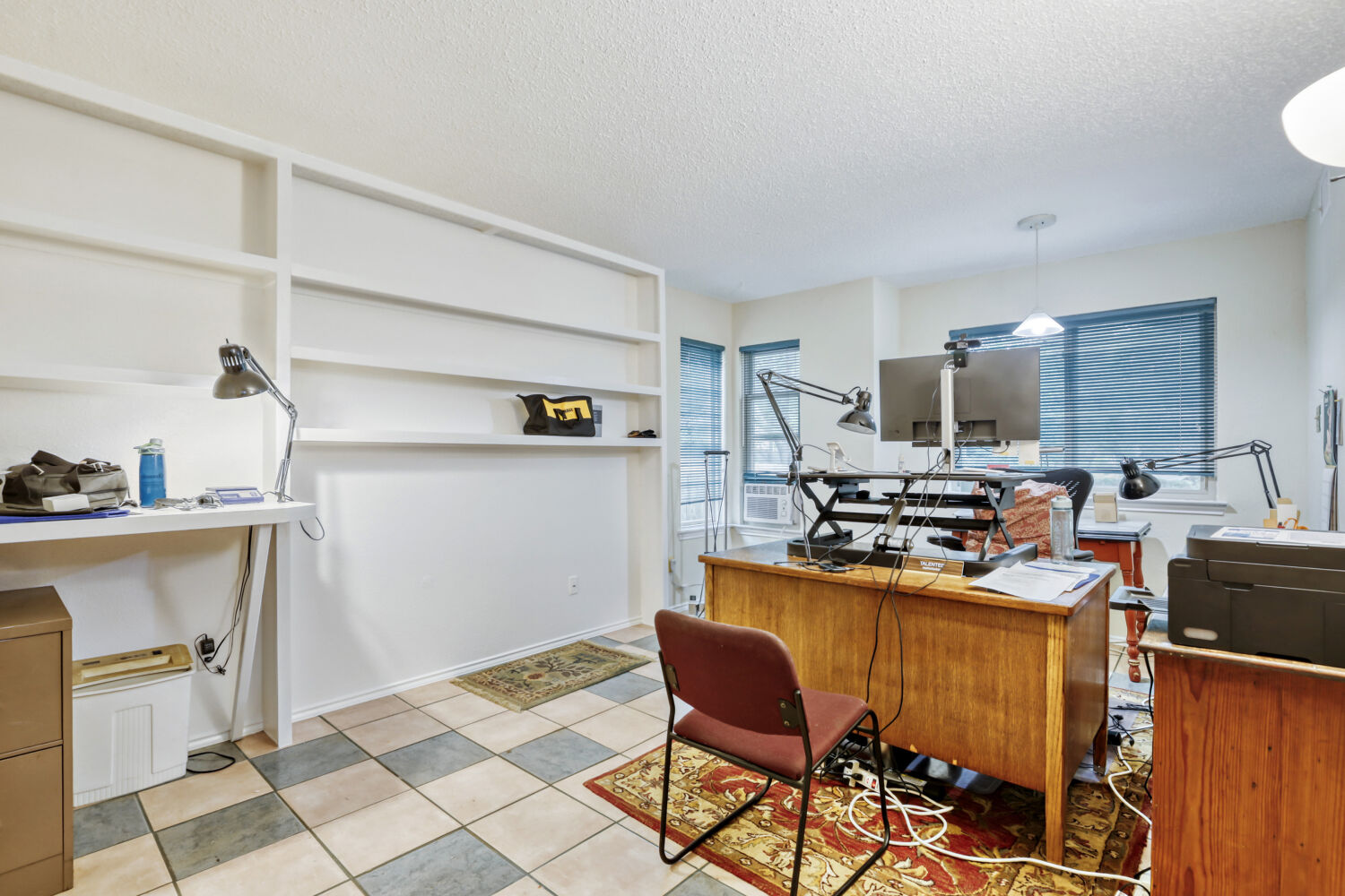 13129 New Boston Bend Austin, TX 78729 - Photo 18 of 26 Dedicated Office with a textured ceiling