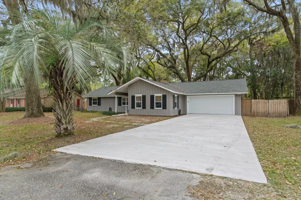 $419,900 | 3032 Mink Point Boulevard, Beaufort, SC 29902