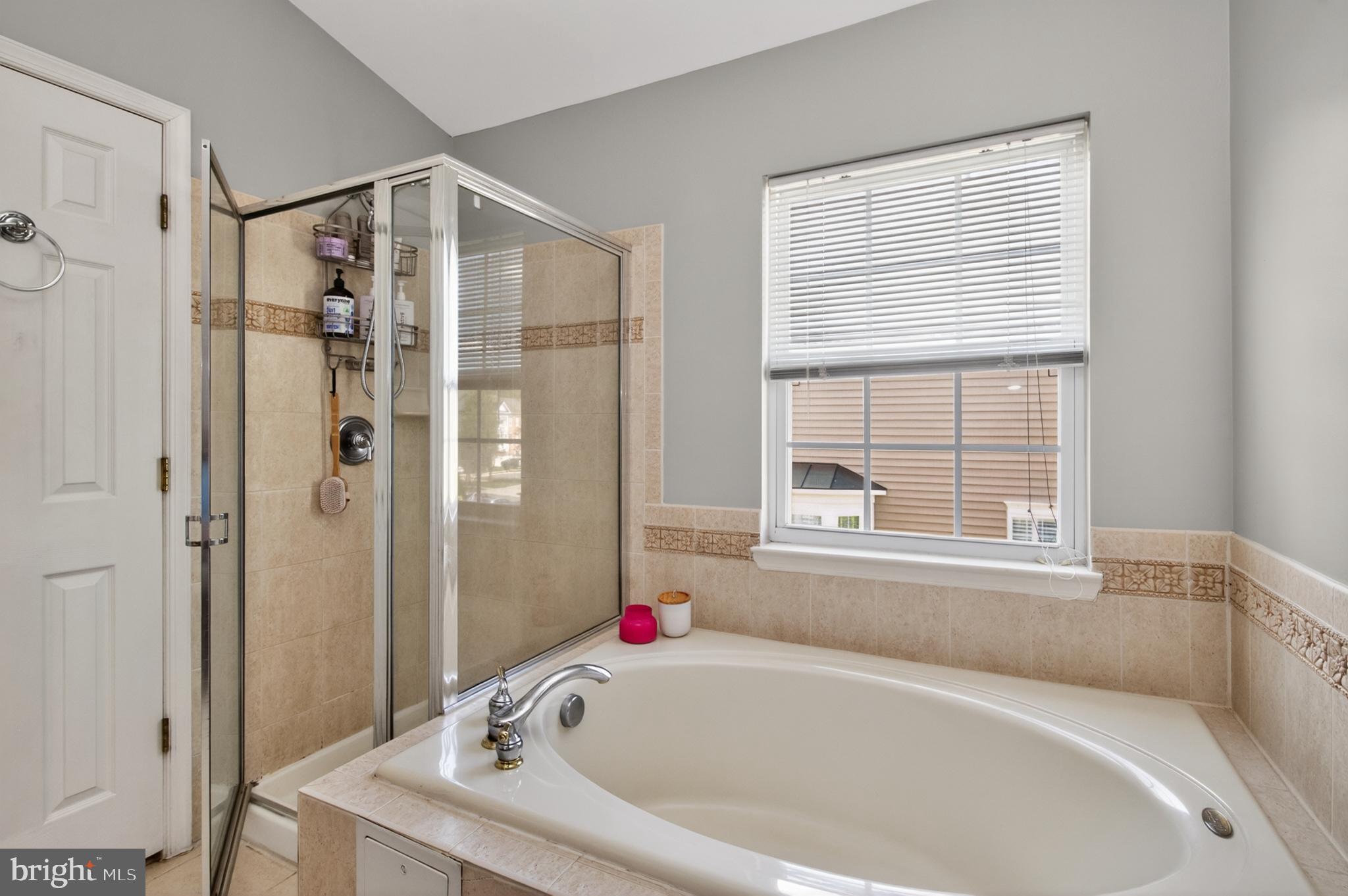 75 Two Rivers Drive Edgewater, MD 21037 - Photo 31 of 49 Primary Bath has soaking tub and separate shower