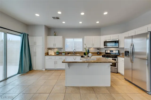 $2,750 | 7975 Angel Tree Court, Las Vegas, NV 89147