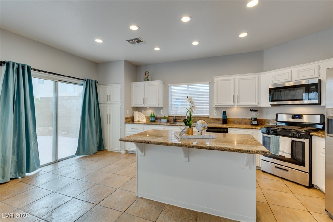 7975 Angel Tree Court Las Vegas, NV 89147 - Photo 16 of 40