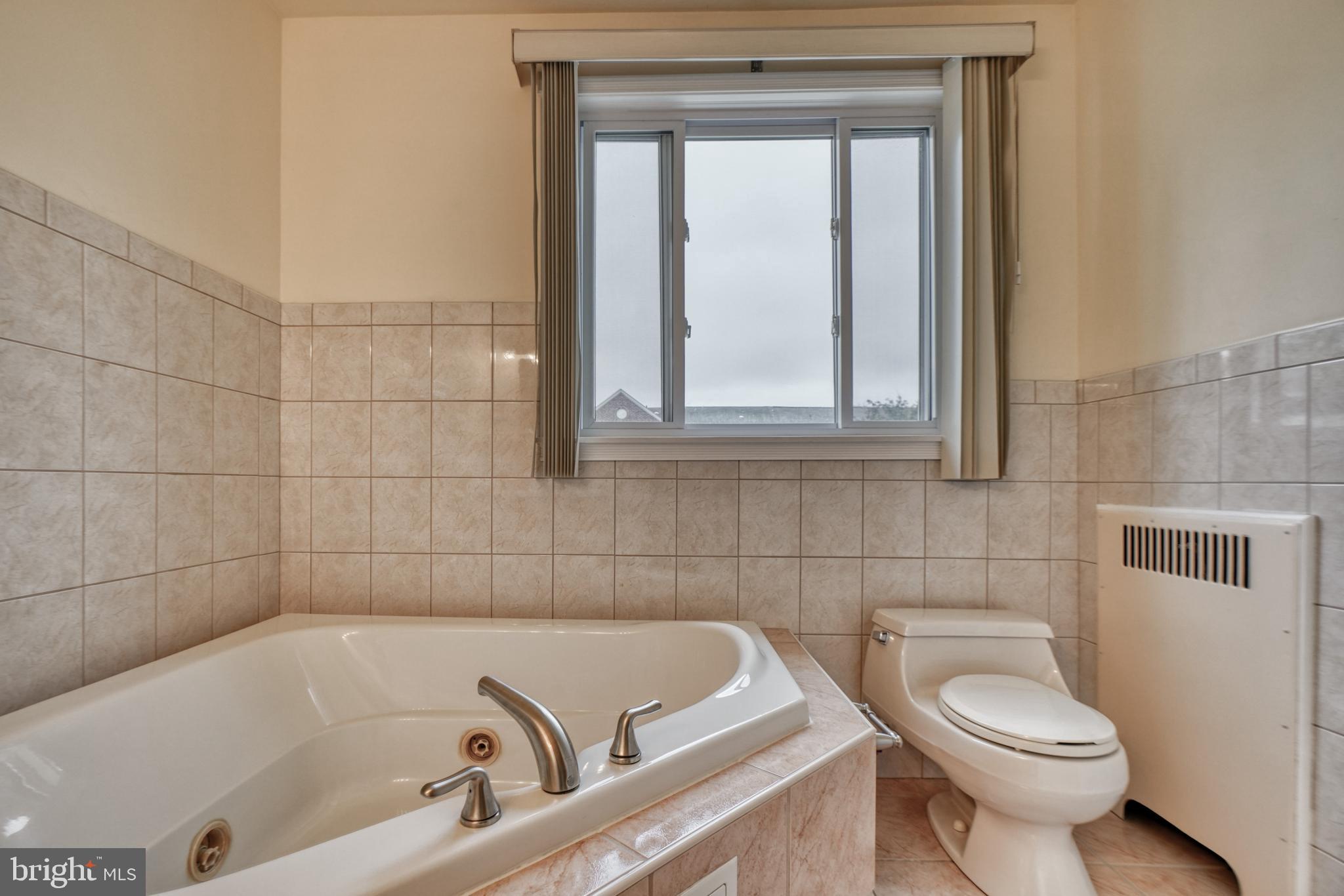 1530 Northwick Road Baltimore, MD 21218 - Photo 35 of 54