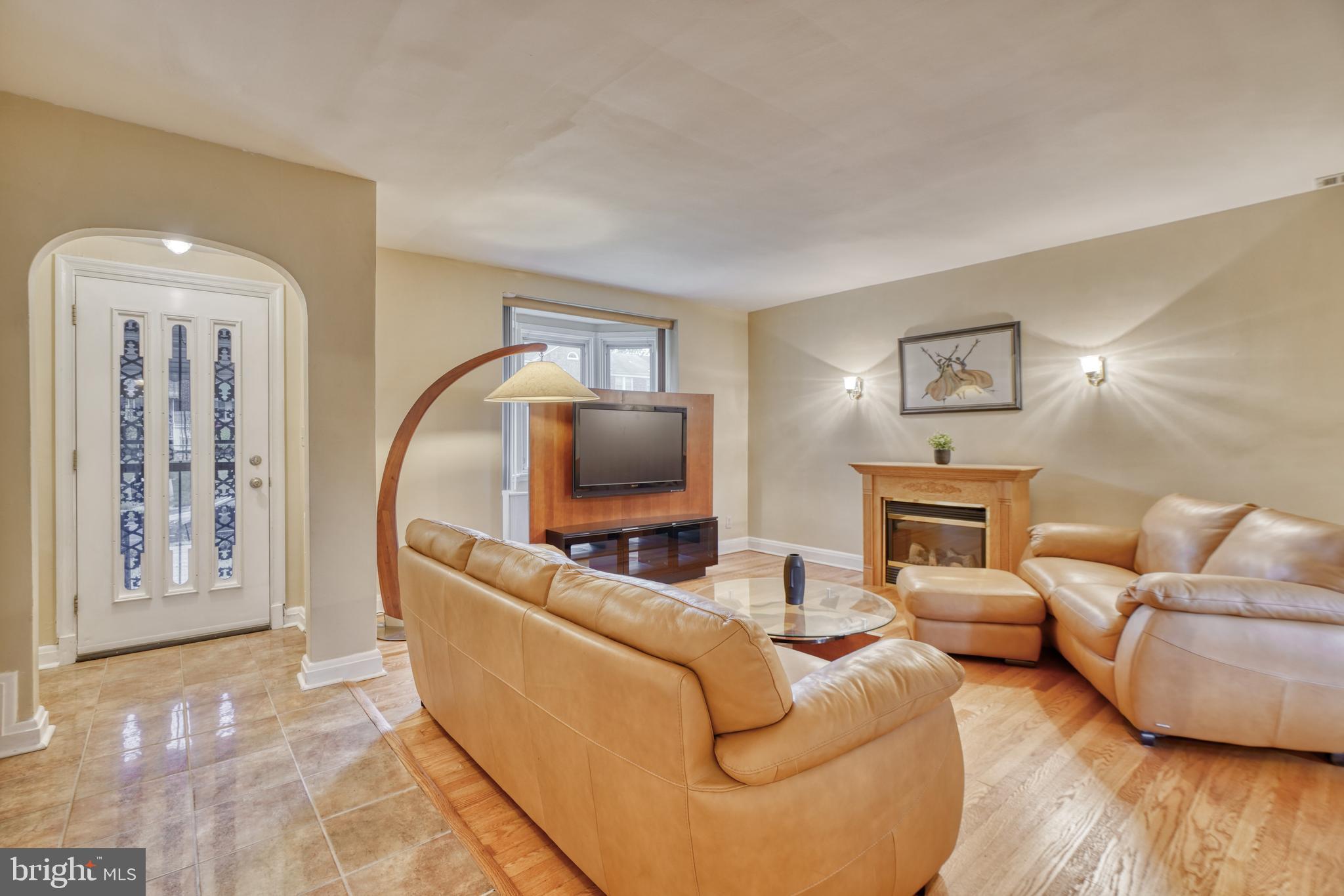 1530 Northwick Road Baltimore, MD 21218 - Photo 4 of 54