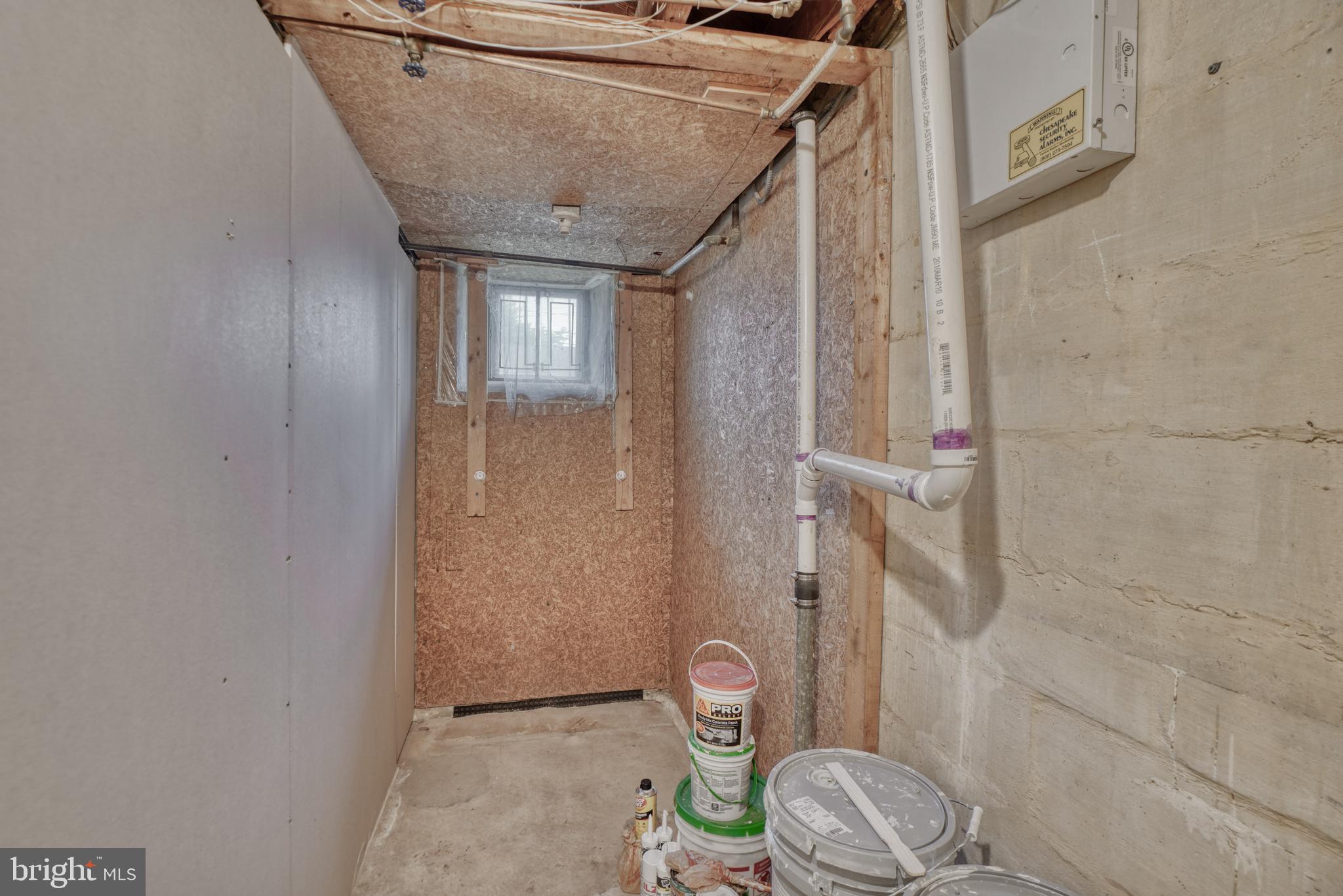 1530 Northwick Road Baltimore, MD 21218 - Photo 47 of 54