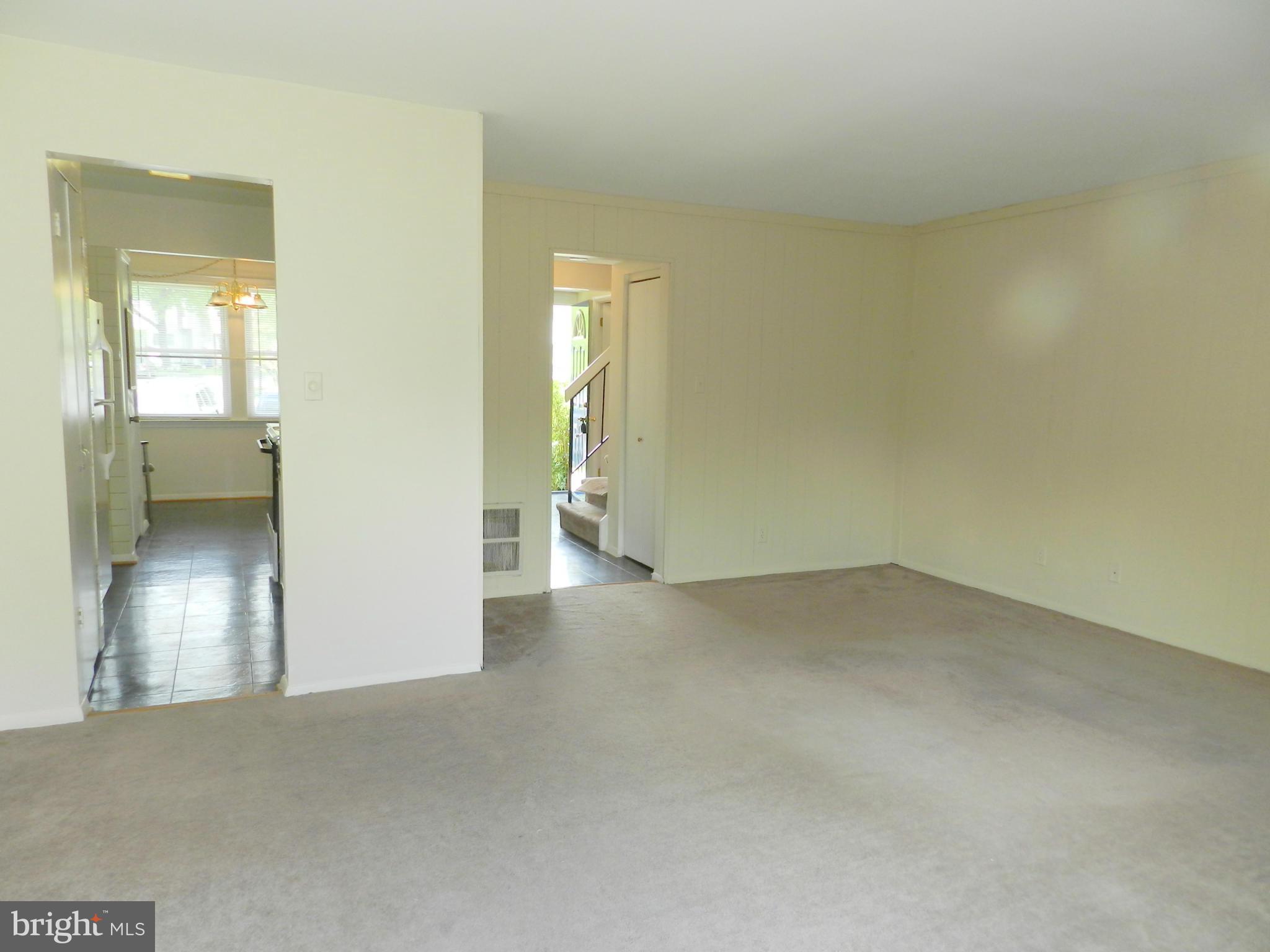 17435 Hughes Road Poolesville, MD 20837 - Photo 7 of 23 an empty room with a bathroom