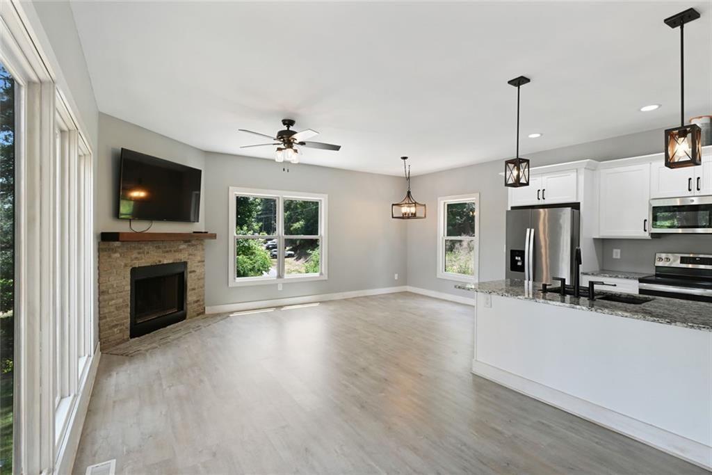 2040 Ridge Road Cumming, GA 30041 - Photo 11 of 52