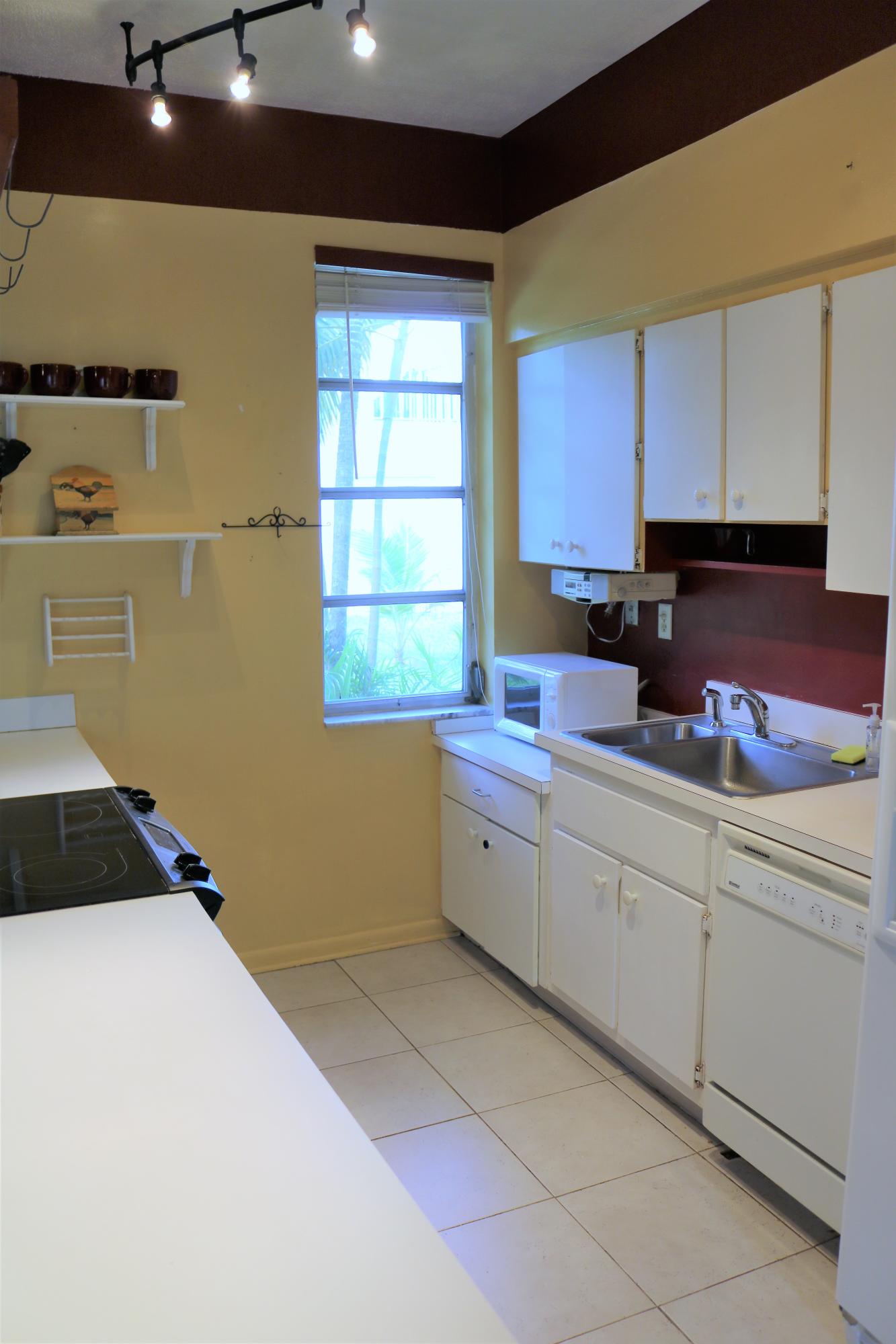 4607 Southeast Binnacle Way, Unit 4A Stuart, FL 34997 - Photo 13 of 41 IMG_4932