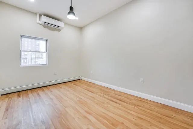 $2,700 | 3302 Palisade Avenue, Unit 2, Union City, NJ 07087