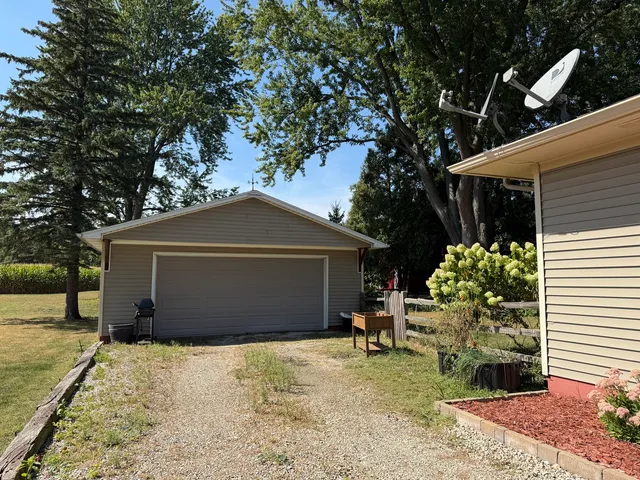 a front view of house with yard