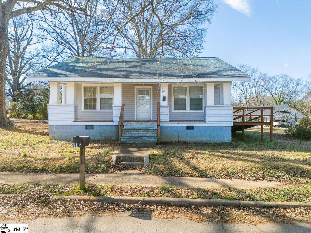 215 Louisiana Street Honea Path, SC 29654 - Photo 2 of 26
