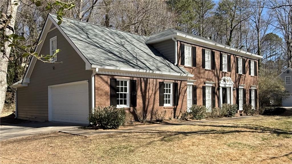 1735 Ridgefield Drive Roswell, GA 30075 - Photo 7 of 53
