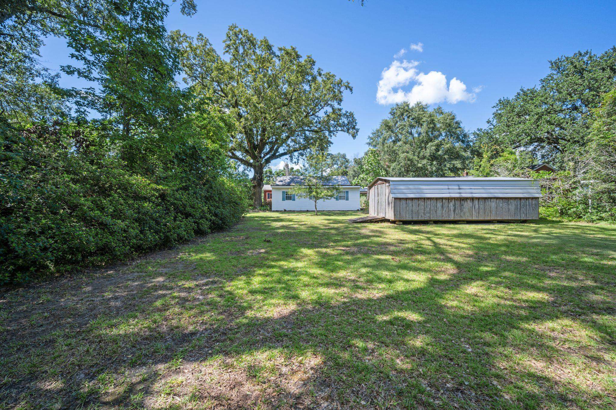 411 West 6th Street Bay Minette, AL 36507 - Photo 8 of 28 Yard