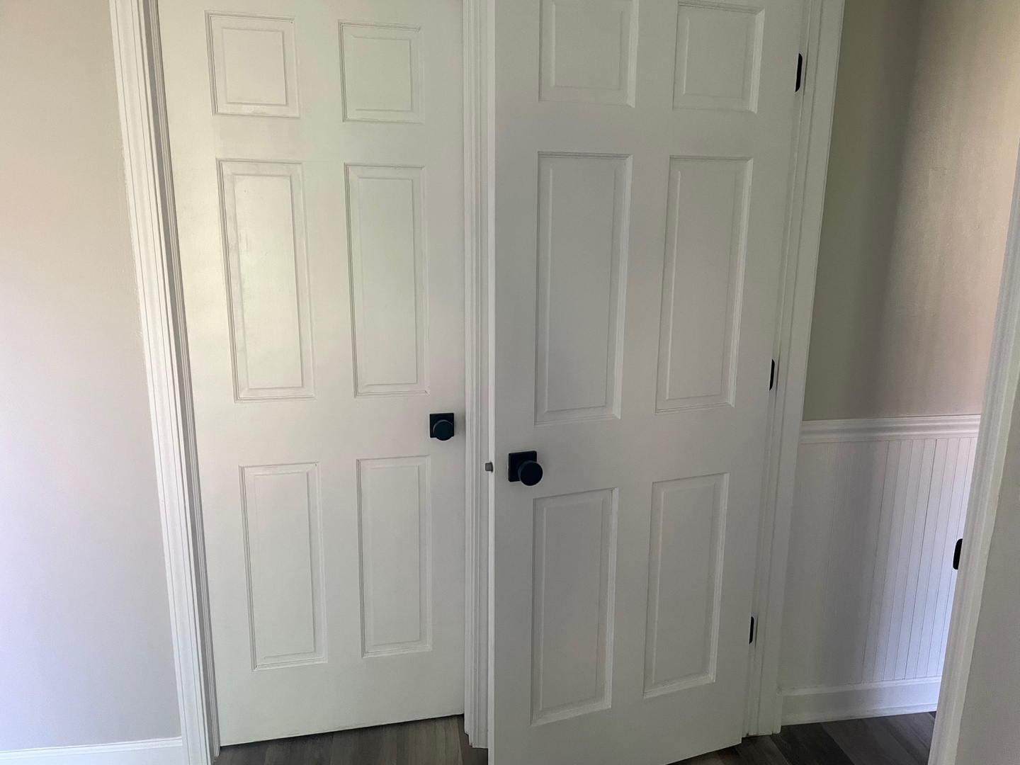 62 Fernwood Road Montgomery, IL 60538 - Photo 7 of 16 a view of a door