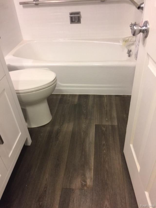 11069 Racine Road Warren, MI 48093 - Photo 12 of 19 rac12.jpg