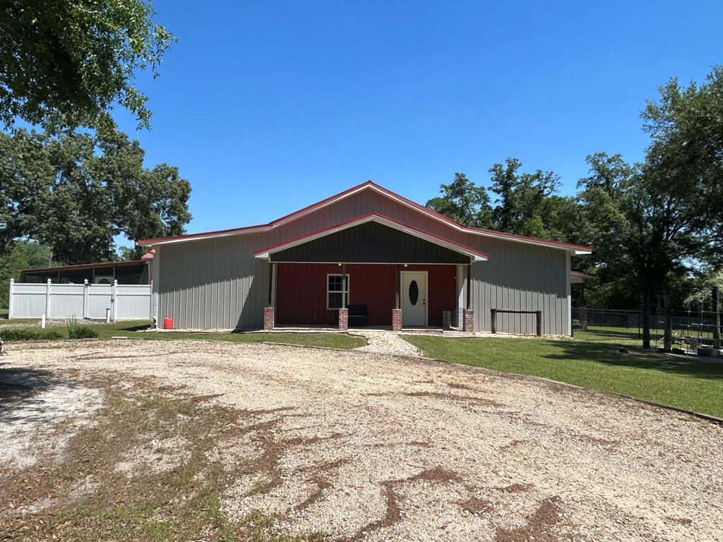 1810 Barnes Road Gordon, AL 36343 - Photo 1 of 68 Main View