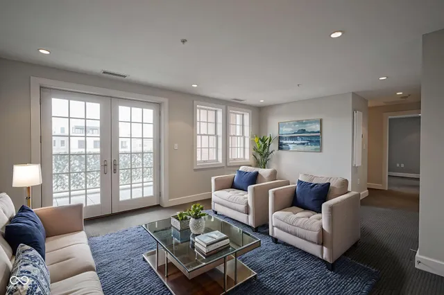 $1,295,000 | 30 West Main Street, Unit 3D, Carmel, IN 46032