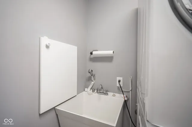 $1,295,000 | 30 West Main Street, Unit 3D, Carmel, IN 46032