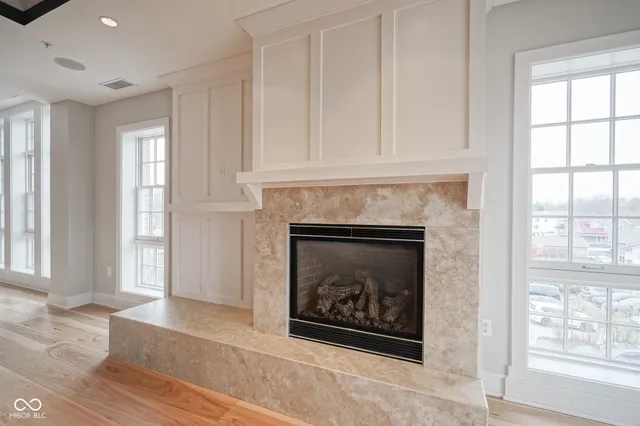 $1,295,000 | 30 West Main Street, Unit 3D, Carmel, IN 46032