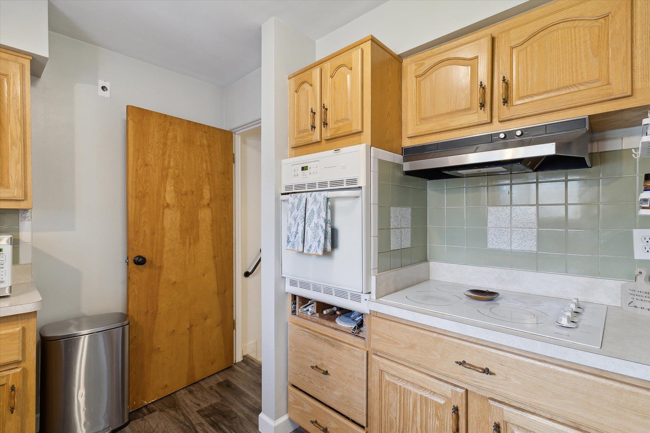 4506 North Irish Road Davison, MI 48423 - Photo 15 of 40 50160235-0ca8b6ed-e2c9-47cd-9b66-8bd865fd4966.JPG