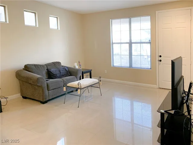 $2,000 | 4269 South Sugar Drive, Las Vegas, NV 89147