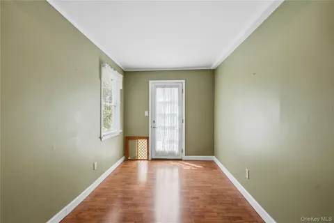 $449,900 | 16 Ocean Avenue, East Patchogue, NY 11772