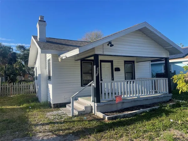 $1,825 | 3944 14th Avenue South, St. Petersburg, FL 33711