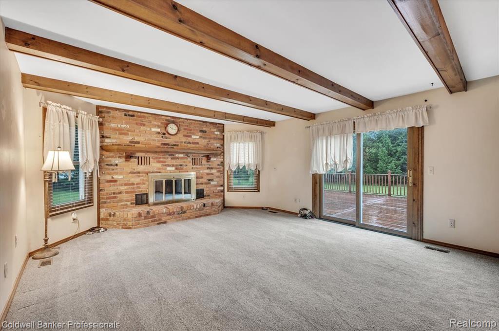 1405 McKail Road Leonard, MI 48367 - Photo 12 of 44 Gallery Image 12
