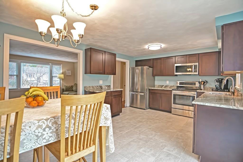 6 Hidden Lane Mansfield, MA 02048 - Photo 19 of 36