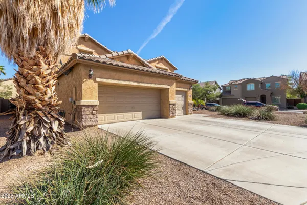 $415,000 | 2661 North Smithsonian Court, Florence, AZ 85132