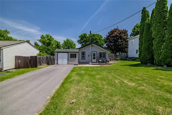 $199,900 | 4556 Wilcox Place, Onondaga, NY 13078