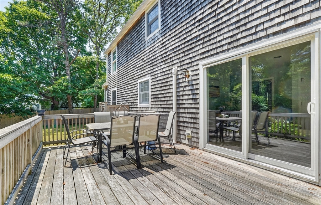 88 Waterfield Road Barnstable, MA 02655 - Photo 25 of 37