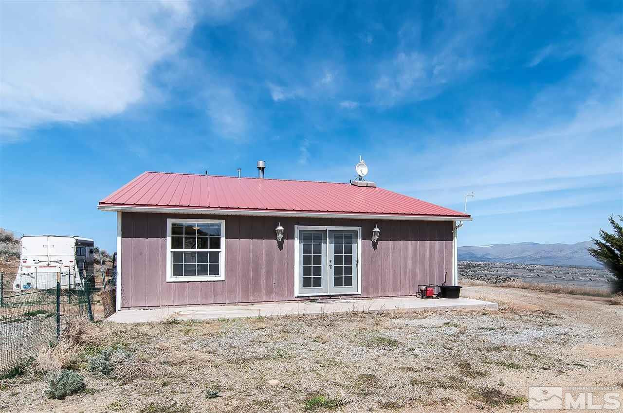 90 Bobcat Hill Road Reno, NV 89508 - Photo 3 of 24 a house with a yard