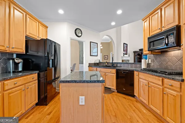 $5,200 | 200 Aurora Way, Peachtree City, GA 30269