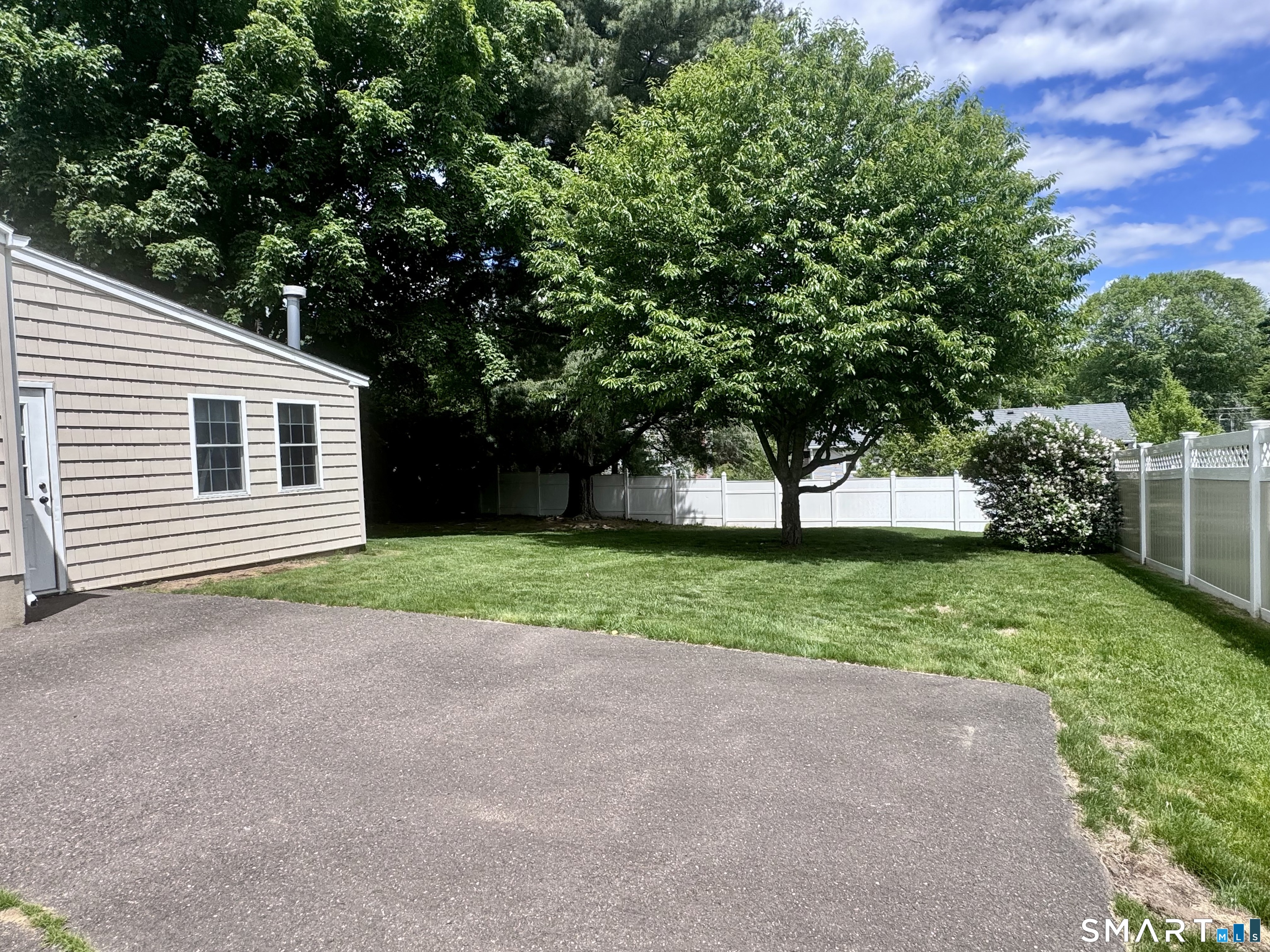 20 Sherwin Lane Windsor Locks, CT 06096 - Photo 36 of 37