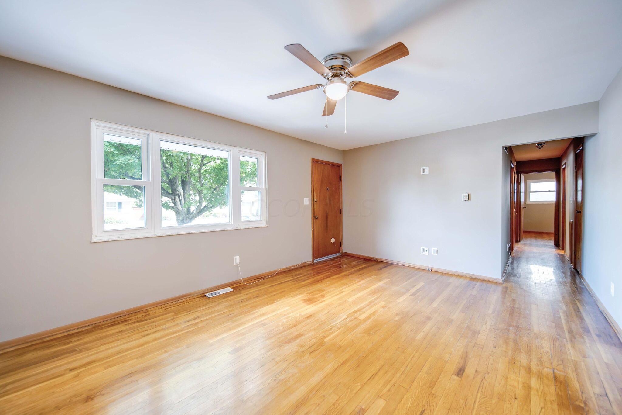 2815 Maywood Road Columbus, OH 43232 - Photo 17 of 45 20-web-or-mls-A7403811_2_3